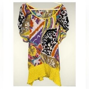Erica Brooke Short Sleeve Vibrant Bold Yellow Multicolor Blouse 28